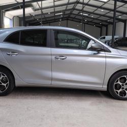 MG MG3 1.5 L HYBRID+ 195 CH BVA LUXURY occasion - H&eacute;nin-Beaumont - photo 3/10