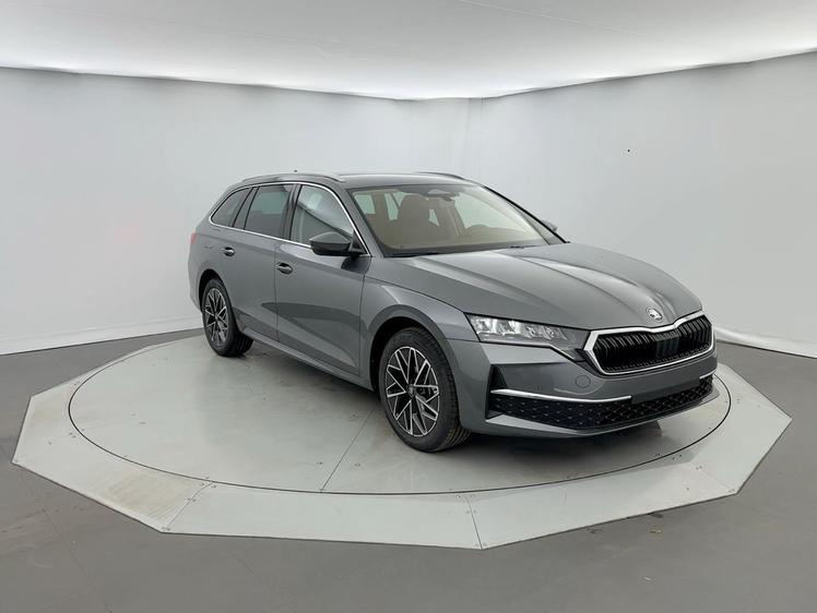 Skoda Octavia Combi  - 30 990 €