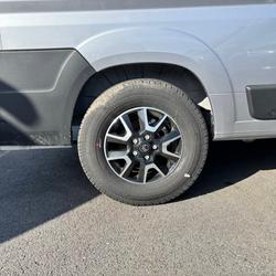 Fourgon Possl CITROEN 2.2 L 140 CV CITROENJUMPER 2.2L140CV La M&eacute;zi&egrave;re