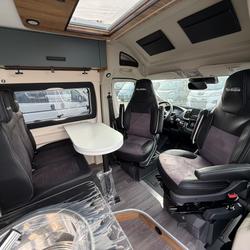 Fourgon Font Vendome FIAT DUCATO 140 CV 2200 CC FIATDUCATO 2.2L140CV La M&eacute;zi&egrave;re