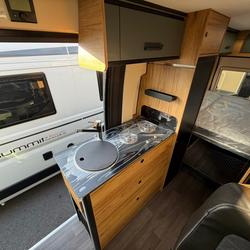 Fourgon Font Vendome FIAT DUCATO 2.2 L 140 CV FIATDUCATO 2.2L140CV La M&eacute;zi&egrave;re