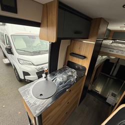 Fourgon Font Vendome FIAT DUCATO 140 CV 2200 CC FIATDUCATO 2.2L140CV La M&eacute;zi&egrave;re
