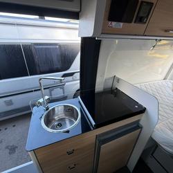 Fourgon Font Vendome FIAT DUCATO 2.3 L 140 CV FIATDUCATO 2.3L140CV La M&eacute;zi&egrave;re