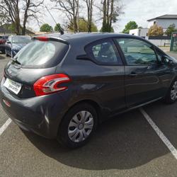 Peugeot 208 1.2 VTI ACTIVE 3P La Chevroli&egrave;re