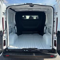 Renault Trafic 6PL L2H1 3T BLUE DCI 150 GSR2 RED EDITION PLUS Chanas