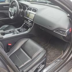 Jaguar XE 2.0D 180CH R-SPORT BVA8 La Chevroli&egrave;re