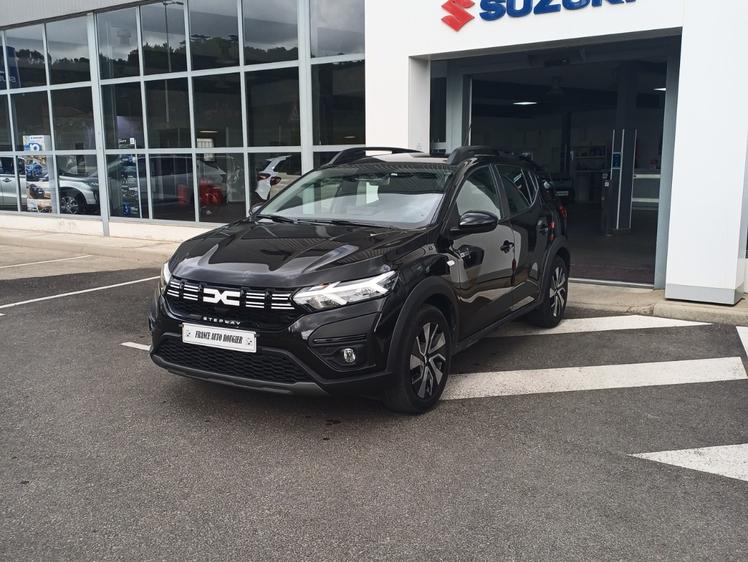 Dacia Sandero  - 15 990 €