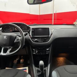 Peugeot 208 1.6 HDI 92 CH BLEUTOOH ECRAN TACTILE occasion - Saint-Denis-de-Mailloc - photo 2/10