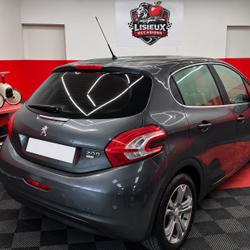 Peugeot 208 1.6 HDI 92 CH BLEUTOOH ECRAN TACTILE occasion - Saint-Denis-de-Mailloc - photo 3/10
