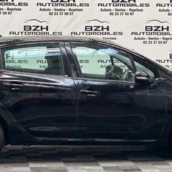 Peugeot 208 1.2 PURETECH 100CH S&S ACTIVE GARANTIE 12 MOIS Vern-sur-Seiche