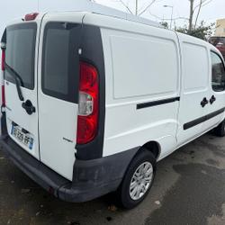 Fiat Doblo Cargo 1.9 JTD 105CH PACK Qu&eacute;vert