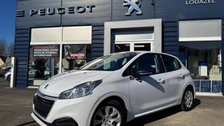 Peugeot 208  - photo 0