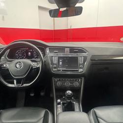 Volkswagen Tiguan 2.0 TDI 150ch BlueMotion Technology Carat Exclusive occasion - Saint-Denis-de-Mailloc - photo 2/10
