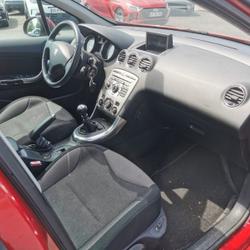 Peugeot 308 Phase 1 1.6 THP 156CH 5P La Chevroli&egrave;re