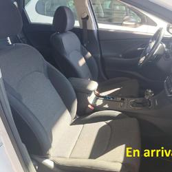 Hyundai i30 1.6 CRDi 115 DCT-7 Business - Gps - Cam&eacute;ra Les Herbiers