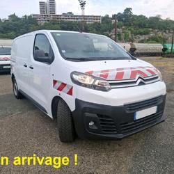 Citroen Jumpy 2.0 HDI 120 BVM6 CLUB -cam&eacute;ra - grip contr&ocirc;le occasion - Les Herbiers - photo 2/6