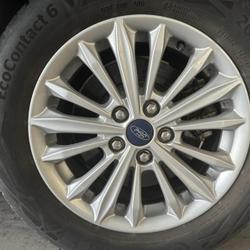 Ford Focus 1.0 EcoBoost 125ch Titanium 96g Orange