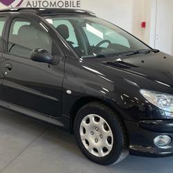 Peugeot 206 2.0 HDi 90 Style 5 PORTES - Toit ouvrant - GARANTIE 12 MOIS - 1ERE MAIN - PRODUIT RARE Alen&ccedil;on