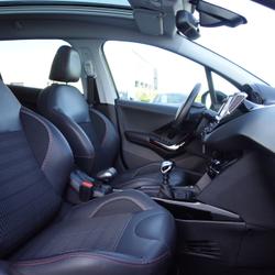 Peugeot 2008 100CH GT LINE +TOIT VITREE PANORAMIQUE/ROUE DE SECOURS/GARANTIE 12 MOIS Connerr&eacute;