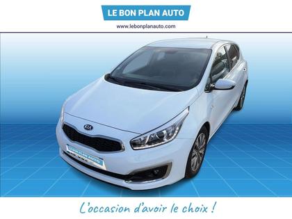 Kia Cee'd - 1.0 T-GDi 120ch ISG UEFA EURO 2016 - 6 900 €
