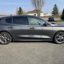 Ford Focus 1.0 ECOBOOST 125CH ST-LINE Saint-Ouen-l'Aum&ocirc;ne