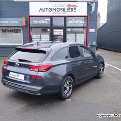 Hyundai i30 Break CW 1.6 CRDi 115 ch BVA7 BUSINESS Saint-Brieuc