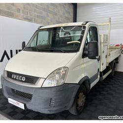 Iveco 35C 3.0D Benne Basculante + Coffre (TARIF AFFICHE TTC - TVA RECUPERABLE) Artigues-pr&egrave;s-Bordeaux