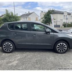 Peugeot 3008 1.6 HDi Boite auto 110 cv Business - Distribution &agrave; jour Saint-Barth&eacute;lemy-d'Anjou
