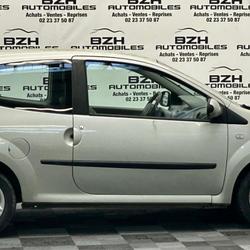 Renault Twingo 2 1.2 LEV 16V 75CH HELIOS GARANTIE 12 MOIS Vern-sur-Seiche