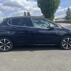 Peugeot 208 1.2 PURETECH 110CH E6.C TECH EDITION S&S EAT6 5P Saint-Ouen-l'Aum&ocirc;ne