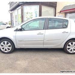 Renault Clio 3 III (2) 1.2 TCE 100 EXCEPTION 5P BVM5 Montgermont