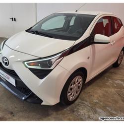 Toyota Aygo 1.0 VVT-i 72 X-PLAY BVM5 5P + CARPLAY + CAMERA Chambray-l&egrave;s-Tours