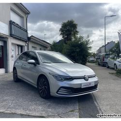 Volkswagen Golf 7 VIII 1.5 tsi 130 ch life 1st Saint-Barth&eacute;lemy-d'Anjou
