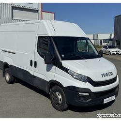 Iveco 35C IVECO NEW DAILY VI 136 ch Boite Auto Hi-Matic 12m3 | GARANTIE 12 MOIS Pont-Saint-Martin