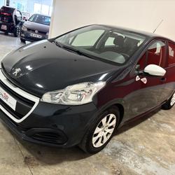 Peugeot 208 208 (2) 1.2 PURETECH 68 LIKE 5P + ATTELAGE Chambray-l&egrave;s-Tours