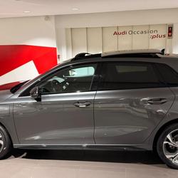 Audi A3 Sportback A3 Sportback TFSI e Hybride rechargeable 204 S tronic 6 S line Paris 17e Arrondissement