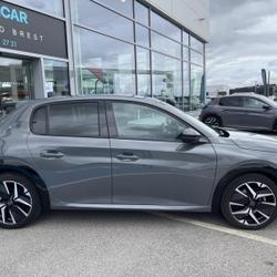 Peugeot 208 1.2 Hybrid 136 GT e-DCS6 / TOIT PANORAMIQUE / VISION 360 Brest