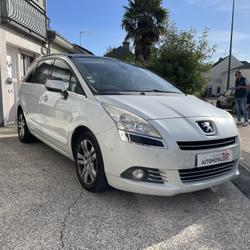 Peugeot 5008 1.6 HDi 115 cv - Allure - 7 places occasion - Saint-Barth&eacute;lemy-d'Anjou - photo 3/19
