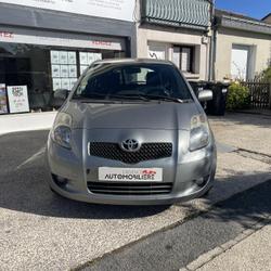 Toyota Yaris 1.4 D4-D 90 cv Multim&eacute;dia - Chaine de distribution occasion - Saint-Barth&eacute;lemy-d'Anjou - photo 2/17