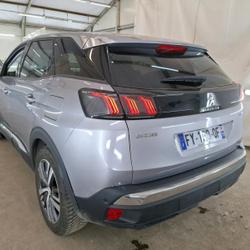 Peugeot 3008 HYBRID 225CH ALLURE E-EAT8 Saint-Ouen-l'Aum&ocirc;ne
