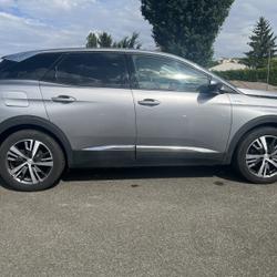 Peugeot 3008 HYBRID 225CH ALLURE E-EAT8 Saint-Ouen-l'Aum&ocirc;ne
