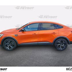 Renault Arkana Arkana E-Tech hybride 145 - 22 Engineered B&eacute;ziers