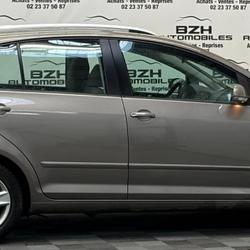 Volkswagen Golf Plus 1.6 TDI 105CH BLUEMOTION FAP TRENDLINE GARANTIE 12 MOIS Vern-sur-Seiche