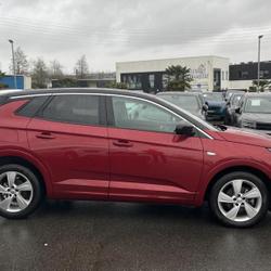 Opel Grandland 1.2 Turbo 130 Elegance Business GS + CUIR / VISION 360 / COFFRE ELEC / ATTELAGE Brest