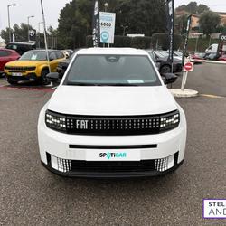 Fiat Grande Panda Grande Panda e 83 ch RED Mougins