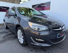 Opel Astra Sports Tourer Quévert