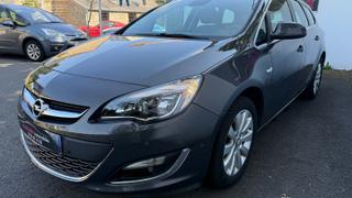Opel Astra Sports Tourer  - Sports - photo 1