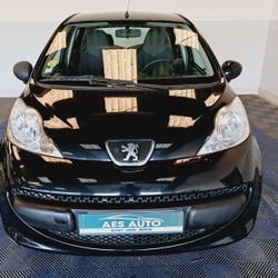 Peugeot 107 107 1.0e 12V 68ch BLUE LION Urban Sannerville