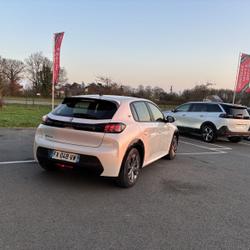 Peugeot 208 societe E-208 136CH ACTIVE BUSINESS Co&euml;tmieux
