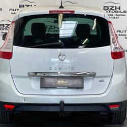 Renault Scenic 3 1.5 DCI 110CH ENERGY AUTHENTIQUE ECO&sup2; Vern-sur-Seiche